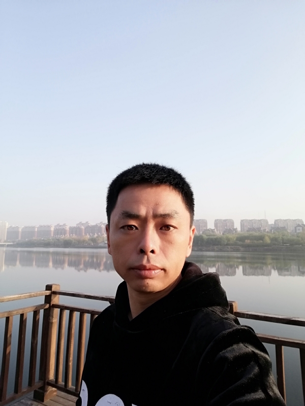 蓝颜的第一张照片--辽宁中老年相亲网