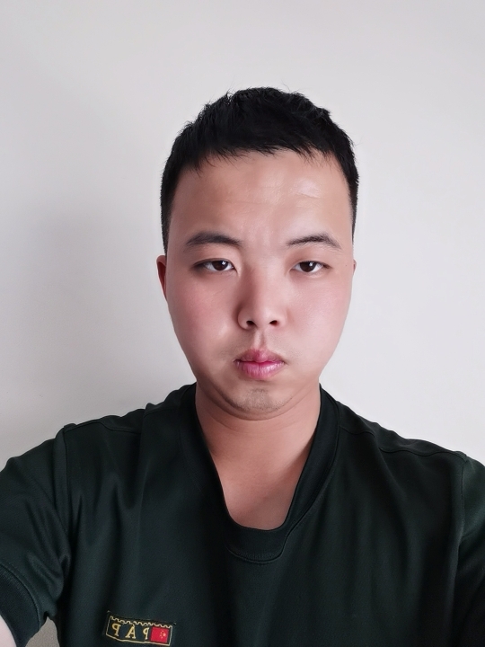 明月天涯的第一张照片--辽宁中老年相亲网