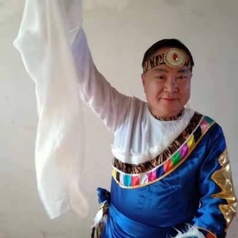 走在冷风中的第一张照片--辽宁中老年相亲网