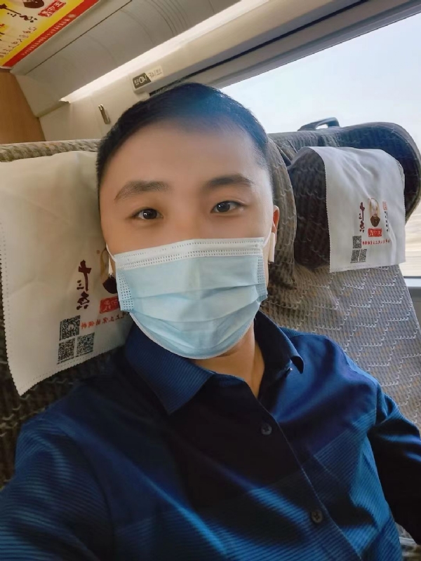 孤独的小屁猪的第二张照片--辽宁中老年相亲网
