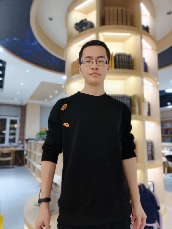 轩墨的第一张照片--辽宁中老年相亲网