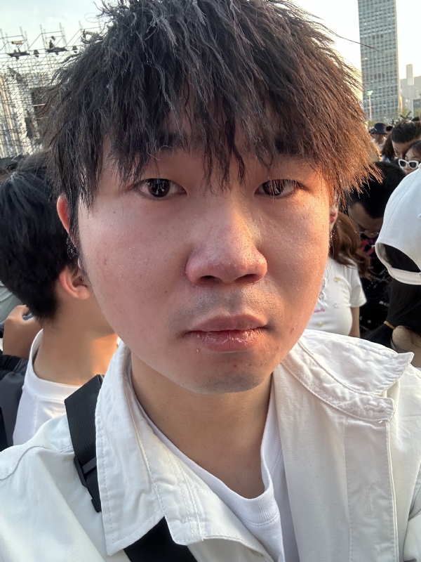 会修电脑的小杨的第一张照片--辽宁中老年相亲网