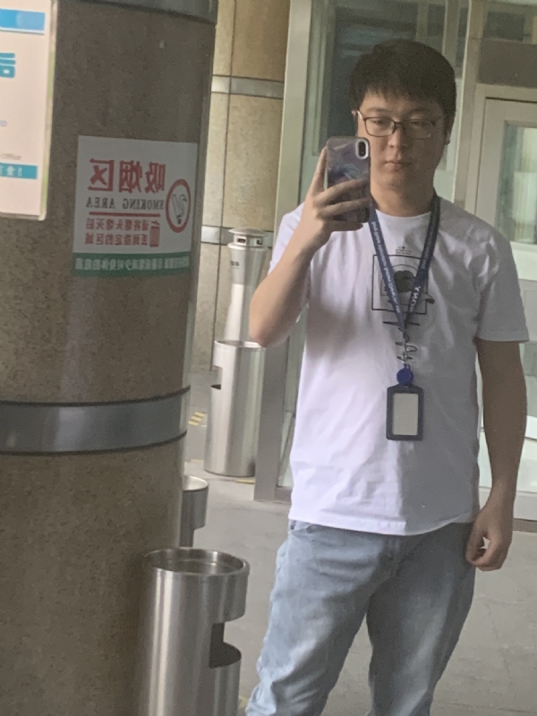 潜伏的第一张照片--辽宁中老年相亲网